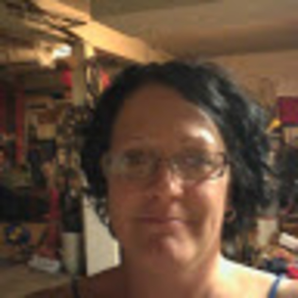 Meet your Posher, Angela
